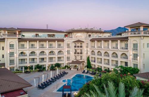 Kyrenia Hotel | Savoy Hotel Spa & Casino