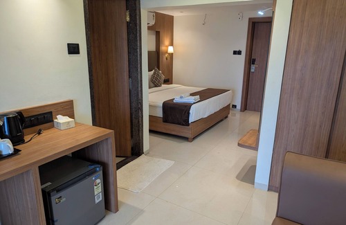 Mahabaleshwar Hotel | Savyasaachi by Leela Resort