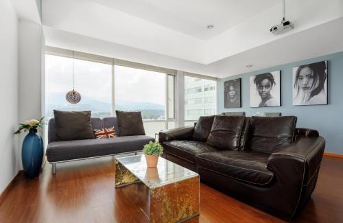 Santa Fe Apartment | Scala Santa Fe, Modern Apt with Pool