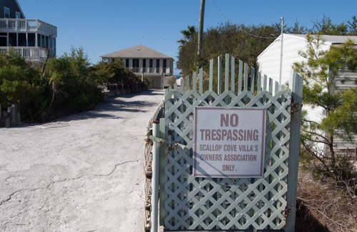 Cape San Blas Cottage | Scallop Cove #2 - Scalloping Sunrise - Bayfront, Pet Friendly, Save 15% on 25' Bookings!