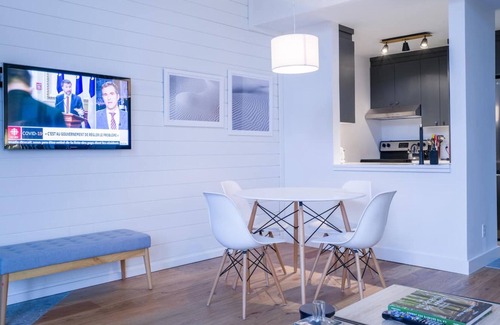 Mont-Tremblant Condo | Scandinavian style 2BDR Mezzanine with Lake and Mountain View