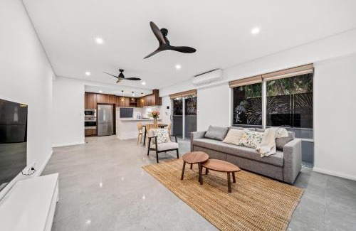 Scarborough Apartment | Scarborough Escape, New 2Br Suite, 14G