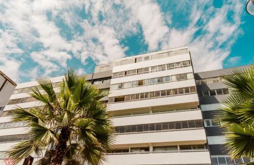 Santa Cruz Apartment | Scenic 3BR Pool on Miraflores