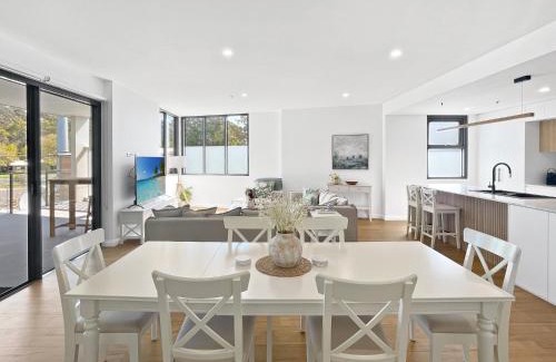 Batemans Bay Apartment | Scenic Batemans Bay Stay Near Golf Course