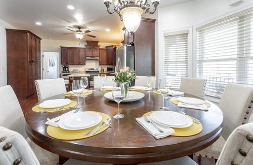 Chattanooga House | Scenic City Cove | Large Main + Guest Riverfront Home | Sleeps 19