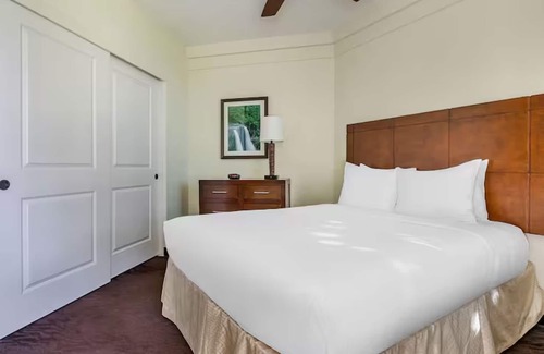 Poipu Hotel | Scenic Kauai Stay Near Allerton Garden + Free Pool Access + Kitchen