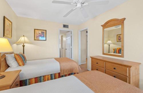 Park Shore House | Scenic Resort Views From This 3rd Floor Deluxe Condo