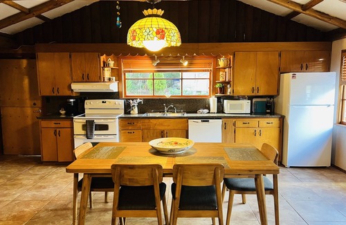 Union Cabin | Scenic View Cabin Near Alderbrook Resort