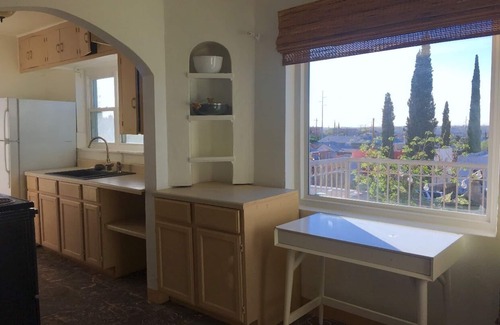 El Paso Apartment | Scenic Views, Close to University & Downtown