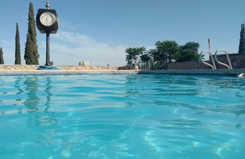 El Paso Apartment | Scenic Views, Close to University & Downtown