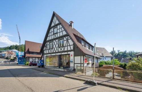 Oberdorla Apartment | SCHUSTERjunge Homes I Zentrale Ferienwohnung I neu & modern I 3 Zimmer bis 6 Personen