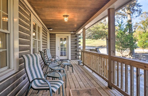 Groveoak Cabin | Scottsboro Cabin w/Fire Pit & Resort Access