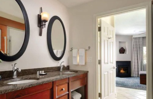 North Scottsdale Resort | Scottsdale Getaway: 1BR Premium Villa at Sheraton Desert Oasis