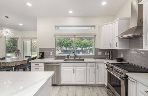 Paradise Park Vista House | Scottsdale Retreat 4 BR/3 BA # Pool #Lovely Backyard # Wifi # AC #