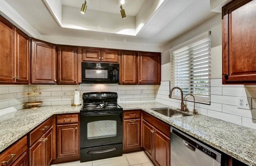 Central Scottsdale Condo | Scottsdale's Finest Luxury Living Condo in Heart of N. Scottsdale - 1B/1B