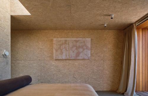 Wanaka House | Scout - Luxurious Interiors - Lake Views - Architecturally Designed