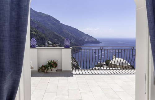 Positano Villa | Scrigno in Positano With 1 Bedrooms and 1 Bathrooms