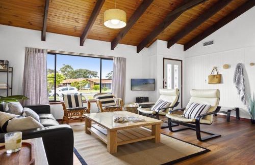 Culburra Beach House | Sea Bird