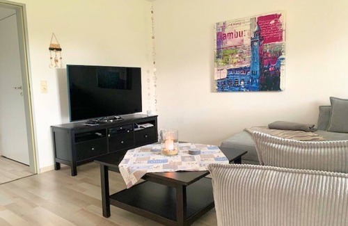 Schoenhagen Apartment | Sea Breeze Apartment