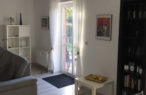 Schoenhagen Apartment | Sea Breeze Apartment