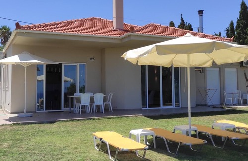 Xiro Chorio Villa | Sea Breeze Villa in Rethymno center