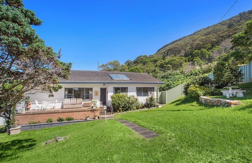 Clifton House | Sea Cliff Lodge in Clifton