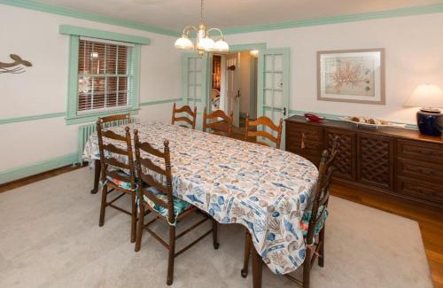 Northeast Virginia Beach House | Sea Dog - Resort Area VB