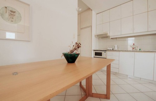Lavreotiki Apartment | Sea-Front House with private beach, Sounio