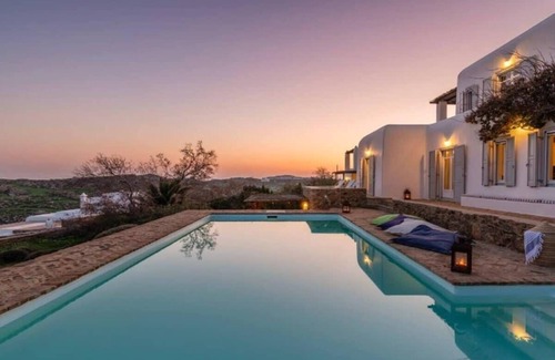 Paradise Villa | Sea front amazing villa with private pool