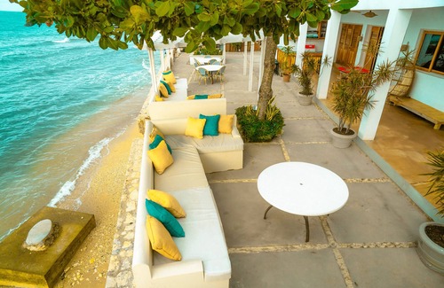 Hopewell Villa | Sea Glass Suite: Your Seaside Sanctuary