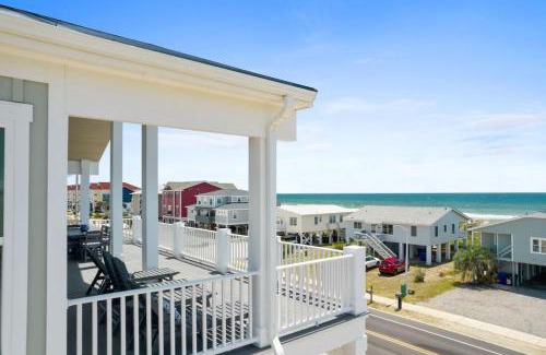 Ocean Isle Beach House | Sea Grit STUNNING OCEAN VIEWS