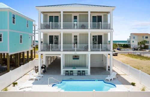 Ocean Isle Beach House | Sea Grit STUNNING OCEAN VIEWS