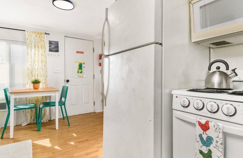 Rockaway Beach House | Sea Haven Motel Unit 6