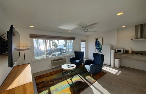 San Clemente Apartment | Sea Horse Resort - Villa Ocean Front Suite {5, 8}