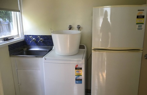 Dromana Cottage | Sea La Vie - Quiet comfortable getaway.