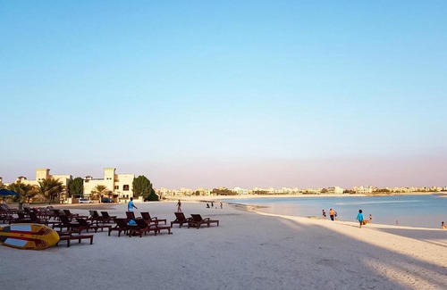 Al Hamra Village Apartment | Sea La View Family Home