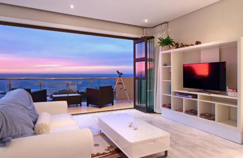 Camps Bay Apartment | Sea Mount