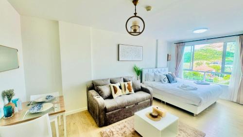 Khao Takiab Apartment | Sea&Mountain view,5 mins walk to famous beach with King size bed
