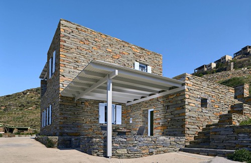 Korissia House | Sea Shell – Relaxing holidays overlooking the picturesque harbor