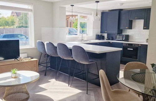 Whitstable Apartment | Sea Side Apartment Close To Town