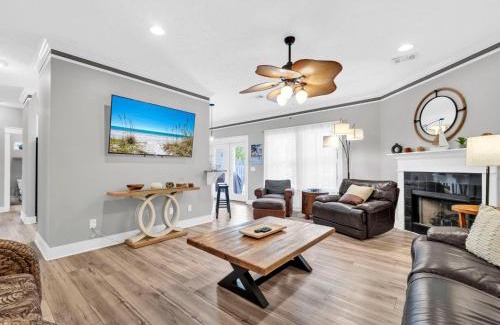 Upper Grand Lagoon House | Sea the Blessings