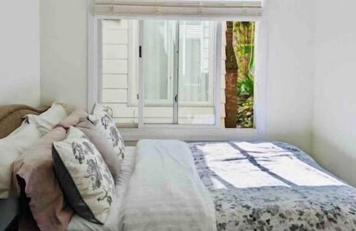 West Vancouver Apartment | Sea to Sky Cottage