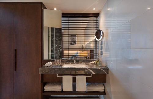 Tel Aviv Promenade Hotel | Sea Tower by Isrotel Design