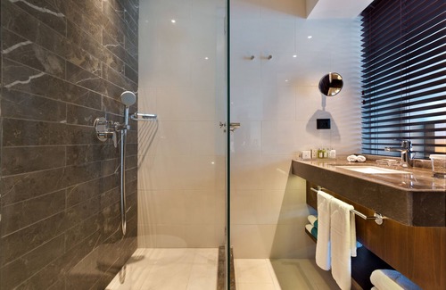Tel Aviv Promenade Hotel | Sea Tower by Isrotel Design