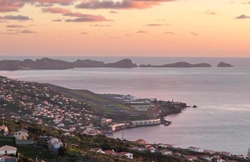 Gaula House | Sea View Andrade 3 Bedroom House