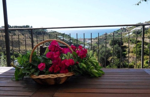 Pompeiana Apartment | Sea view apartment in Liguria