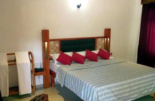 Nilaveli Hotel | Sea View Beach Hotel
