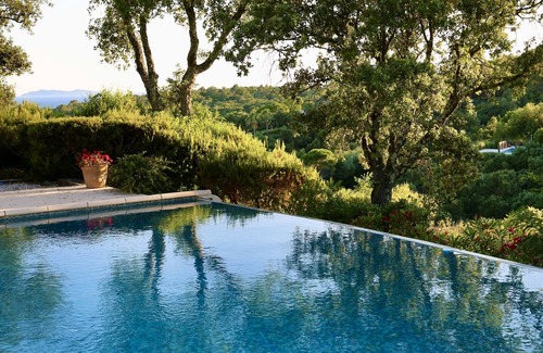 La Croix-Valmer Villa | Sea view family house La Croix-Valmer Saint-Tropez peninsula. Beach 900 meters