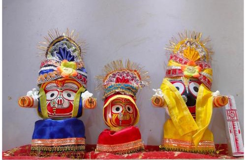Puri Hotel | SEA VIEW FAMILY HOTEL ANNAPURNA INN RESORT - Near Sea Beach - Jagarnath Temple - Golden Swargadwar Beach - Parking & Wi-Fi Facilities - Fully Air Conditioned Hotel in Prime location - Best Hotel In puri