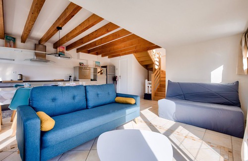 Saint-Pierre-Quiberon Ski Chalet | Sea view - House for 7 with balcony